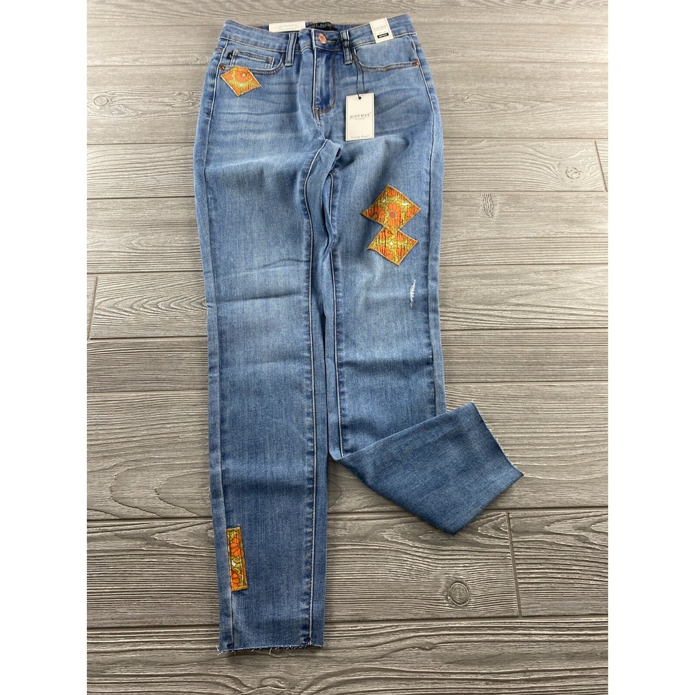Judy Blue Skinny Fit Jeans Womens 3/26 Stretch Medium Wash Floral Patches NWT